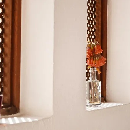 بيت للعطل Stylish House In A Real With Private Garden