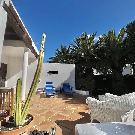 Stylish House In A Real With Private Garden Uga